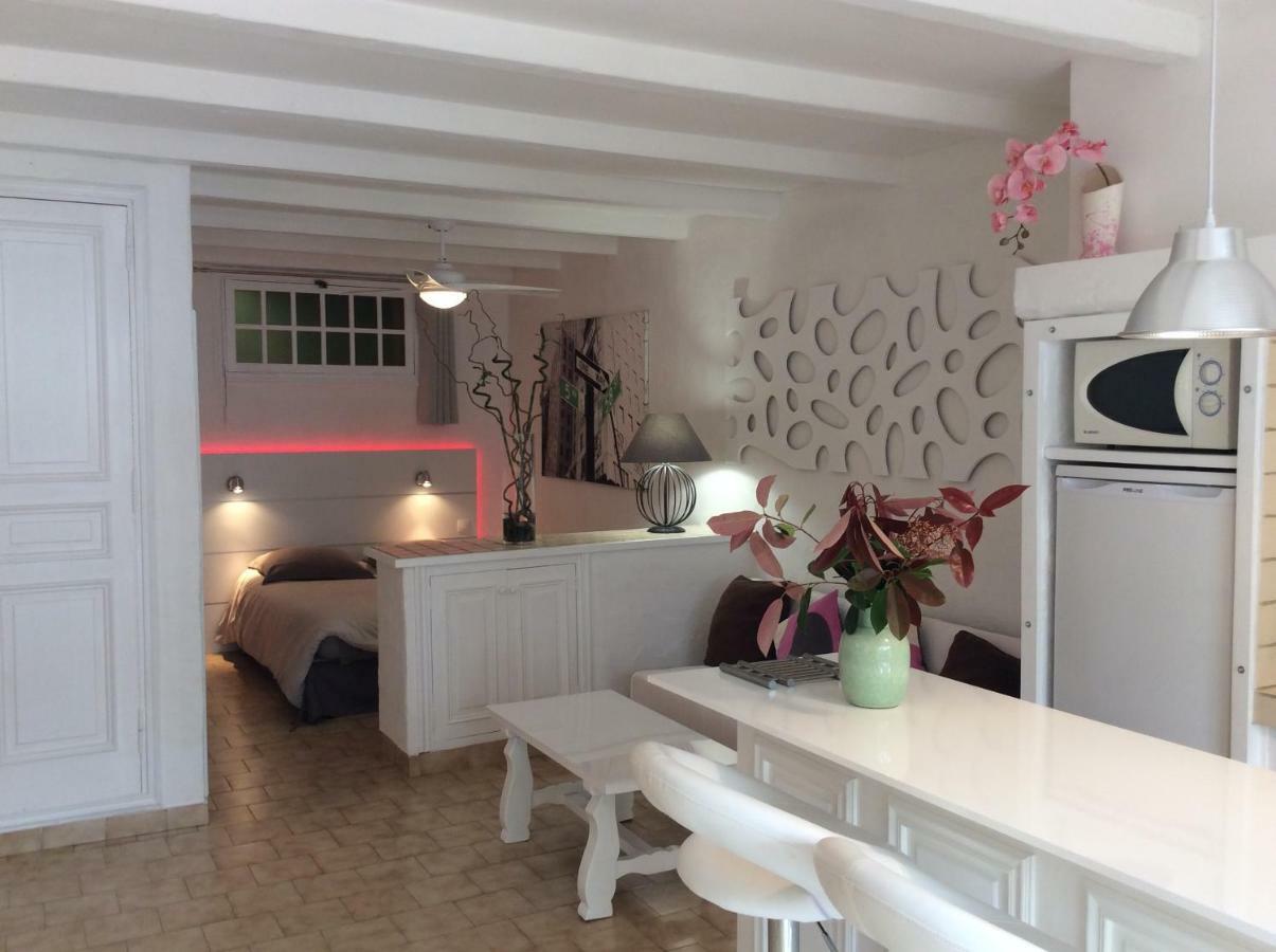 89 Le Grand Pin Sainte-Maxime Exterior foto